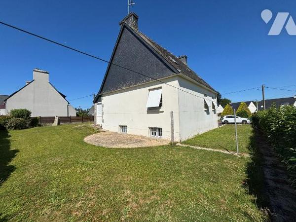 Maison a Vendre à BRIEC, en Finistère Sud (29), au Calme dans le Bourg, en EXCLUSIVITE, Maison ...