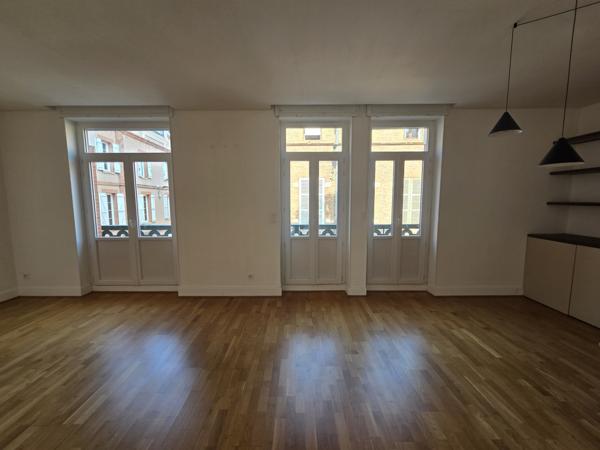 Appartement 3 pièce(s) 2 chambre(s) 82 m²