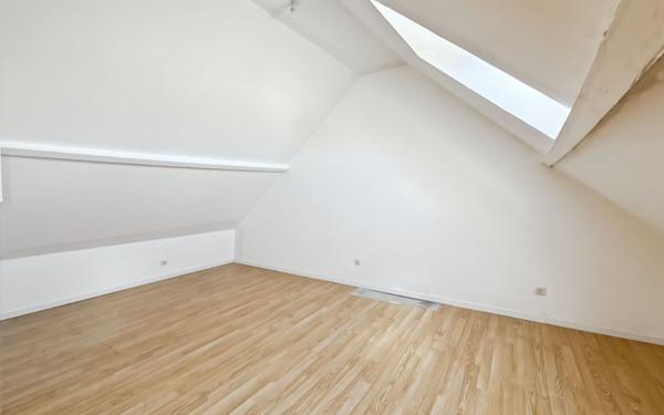 Maison à louer    3 pièces • 65,30 m2 Péronville