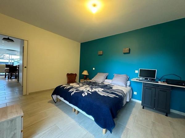 Dpt Charente Maritime (17), à vendre LA TREMBLADE maison de 84m² sur 170m²