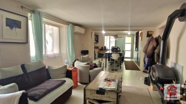 maison de village la garde adhemar 26700 avec plusieurs terrasses et bassin La Garde-Adhémar (26700)