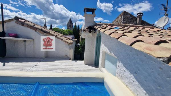 maison de village la garde adhemar 26700 avec plusieurs terrasses et bassin La Garde-Adhémar (26700)