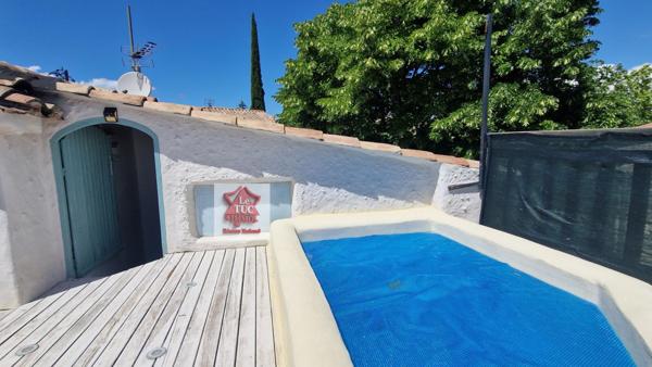 maison de village la garde adhemar 26700 avec plusieurs terrasses et bassin La Garde-Adhémar (26700)