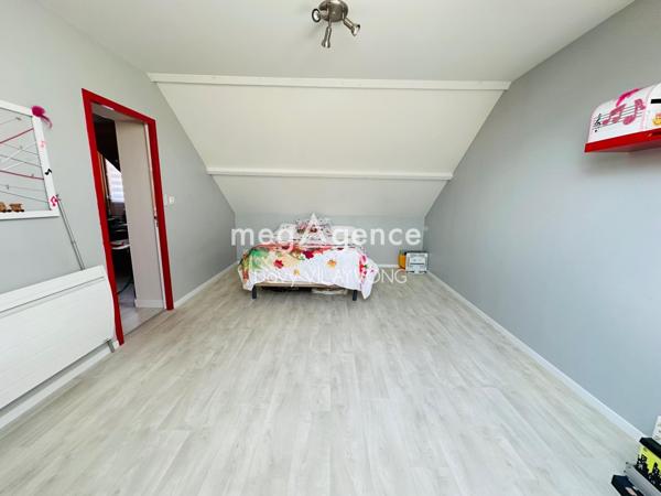 Maison à CHOLET, 49300 - 8 pièces 205m²