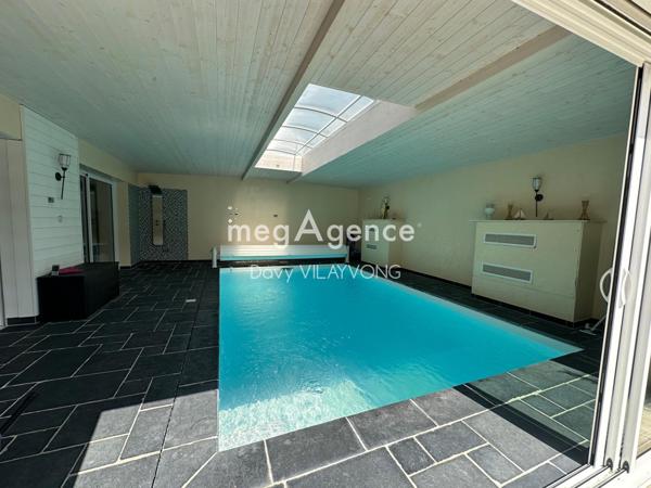 Maison à CHOLET, 49300 - 8 pièces 205m²