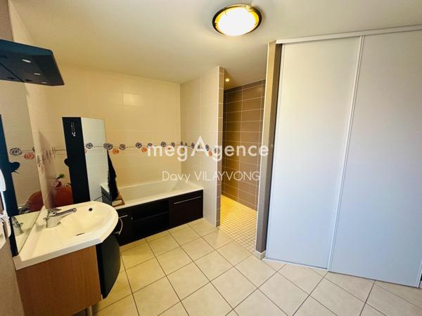 Maison à CHOLET, 49300 - 8 pièces 205m²