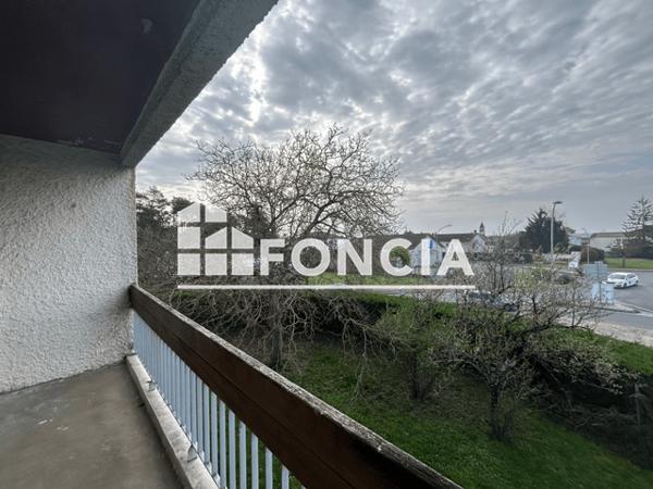 Location Appartement 2 pièces 49.34 m² - 2 AVENUE MONSEIGNEUR CHAUVIN Jonzac 17500