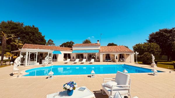 pessac villa 195m² plain-pied piscine garage terrain 2336m²