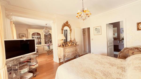 pessac villa 195m² plain-pied piscine garage terrain 2336m²