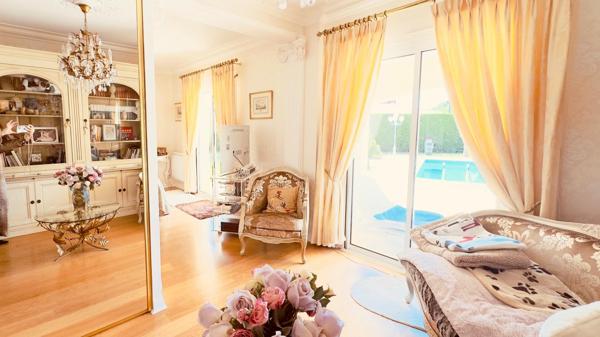 pessac villa 195m² plain-pied piscine garage terrain 2336m²