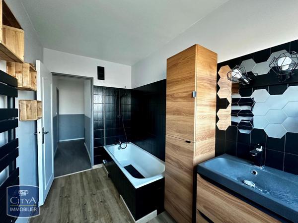 Location appartement Mulhouse (68) 4 pièces 85.56m²