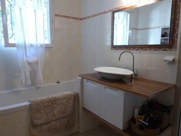 Maison 128 m² de 2010 avec piscine, cuisine d'été, garage 26 m².