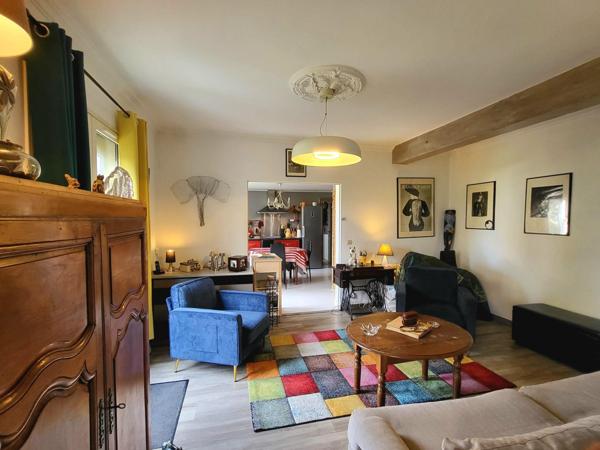 Maison de quartier 97m² - 3ch - Jardin 250m²- Pkg