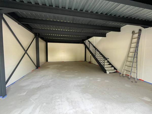 Locaux Commerciaux à Chignin de 60 à 300 m2 idéalement situés
