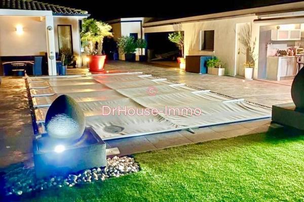 Maison à vendre 12 pièces de 260 m²