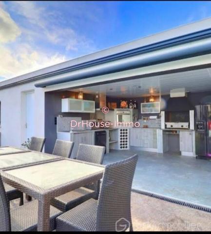 Maison à vendre 12 pièces de 260 m²