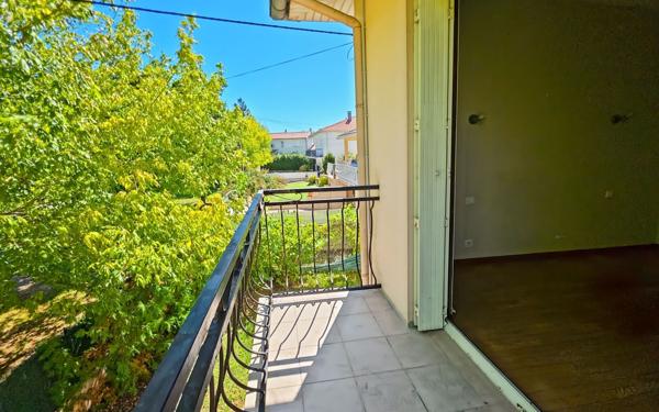 Maison à louer    6 pièces •  L'Union