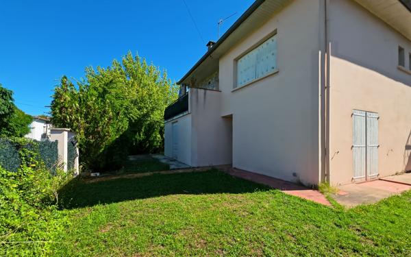 Maison à louer    6 pièces •  L'Union