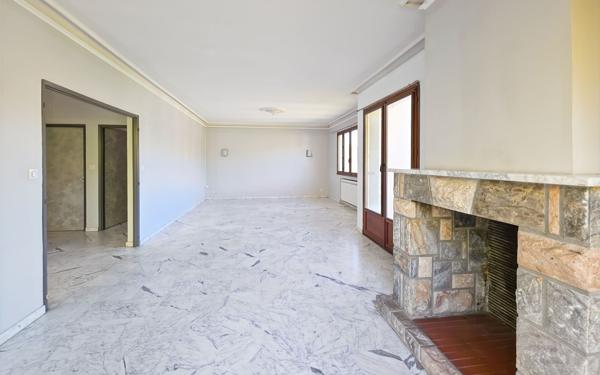 Maison à louer    6 pièces •  L'Union