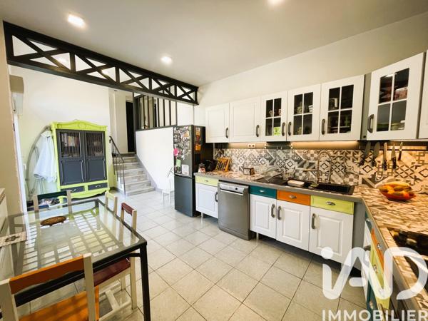 Maison à vendre 6 pièces 155 m² Châlons-en-Champagne
