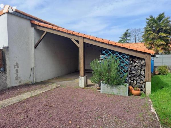 A VENDRE à REZE BLORDIERE - Appartement de type 4 de 114m2 hab. avec jardin privatif