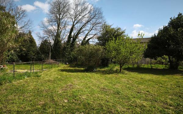 Maison à vendre    7 pièces • 160,45 m2 Aubais