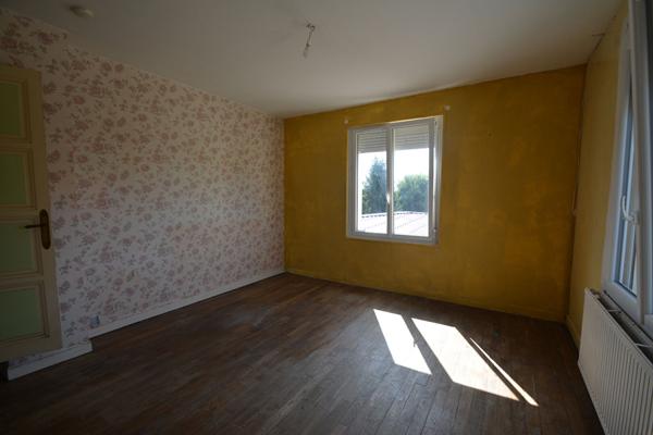 Maison Tergnier 4 pièce(s) 089 m2