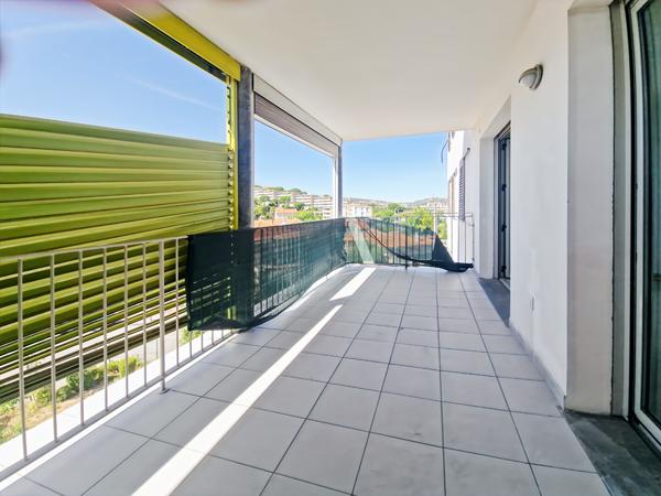 Appartement Marseille 4 pièce(s) 107 m²