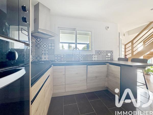 Maison à vendre 7 pièces 146 m² Plonéour-Lanvern
