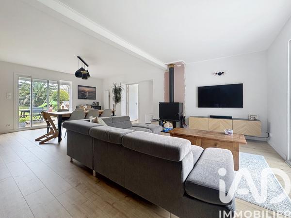 Maison à vendre 7 pièces 146 m² Plonéour-Lanvern
