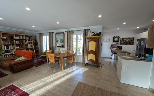 Maison à vendre    4 pièces •  Pézenas