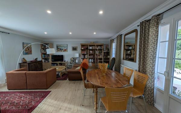 Maison à vendre    4 pièces •  Pézenas