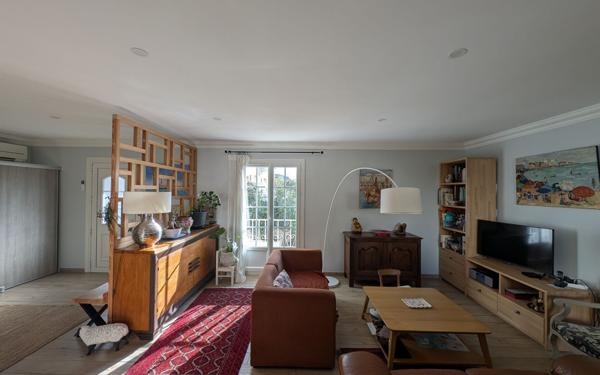 Maison à vendre    4 pièces •  Pézenas