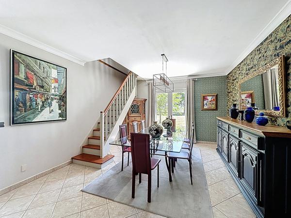 A vendre, belle villa à Auch 224m2 habitable, garage, parc arboré et clôturé