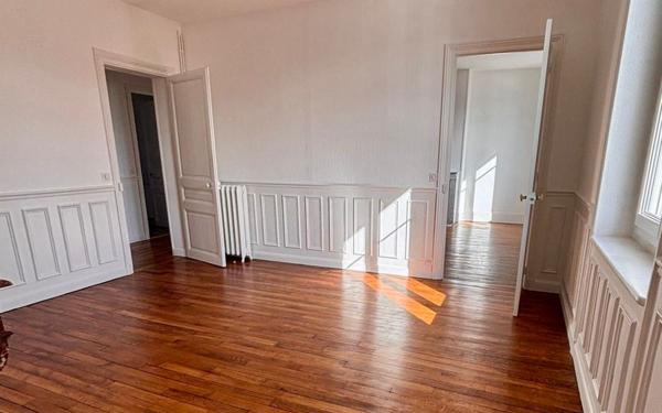 Appartement à vendre    4 pièces • 97,43 m2 Soissons