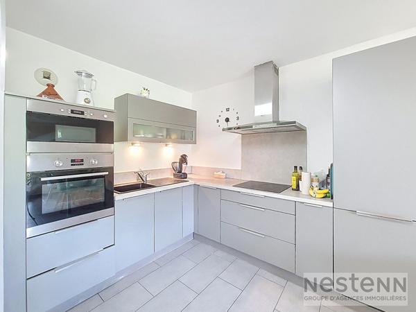 Appartement T3 - 2 Chambres - 66,12 m²- DERNIER ETAGE - 2 balcons - 1 garage box + 1 place ext - Résidence Les Jardins de Montolivet 13013