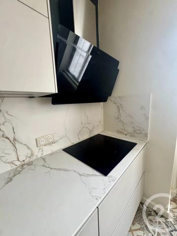 Maison à vendre  8 pièces - 212 m 2   VERDUN  - 55