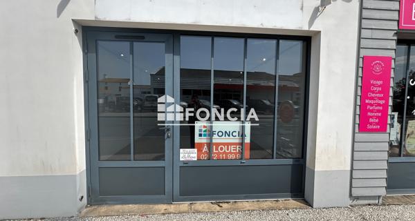Location Local commercial 2 pièces 50.37 m² - Noirmoutier-en-l'île 85330