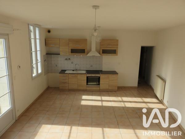 Maison à vendre 4 pièces 79,9 m² Chalais