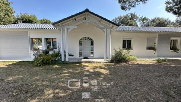 Maison/Villa à Saint Palais sur Mer de 235m2
