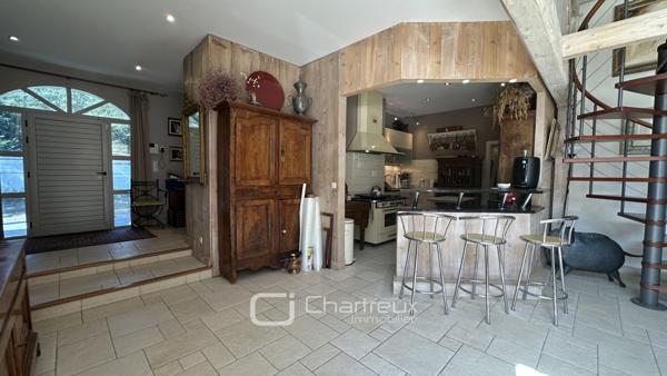 Maison/Villa à Saint Palais sur Mer de 235m2