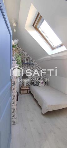 A une heure de Paris gare de Lyon et accès A6 à quelques encablures.