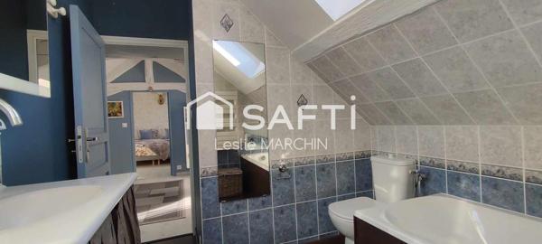 A une heure de Paris gare de Lyon et accès A6 à quelques encablures.