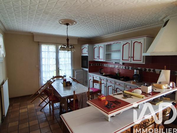 Maison à vendre 8 pièces 191 m² Évellys
