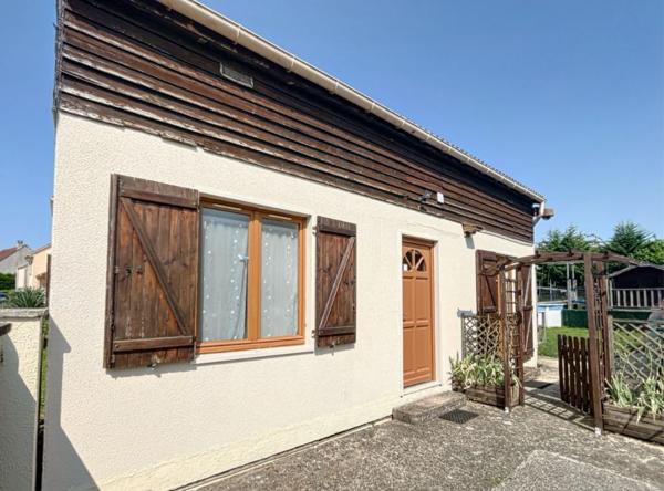 Maison 4 chambres à Savigny-le-Temple
