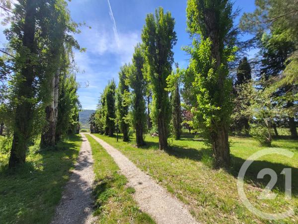 Maison à vendre  8 pièces - 510 m2 ST ETIENNE LES ORGUES - 04