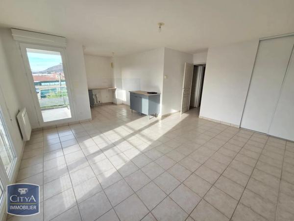 Appartement à louer 3 pièces 57.6m²