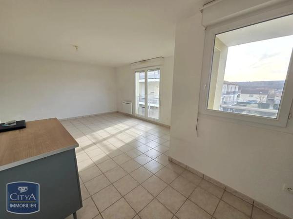 Appartement à louer 3 pièces 57.6m²