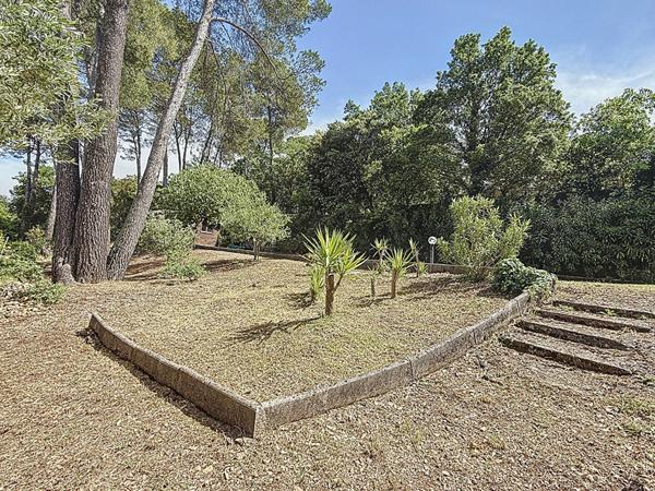 A VENDRE ! EXCLUSIVITÉ-Maison Le Cannet Des Maures 6 pièces 156 m2-Terrain 3580m2- Piscine,Carport,sous-sol