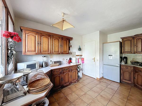 A VENDRE ! EXCLUSIVITÉ-Maison Le Cannet Des Maures 6 pièces 156 m2-Terrain 3580m2- Piscine,Carport,sous-sol